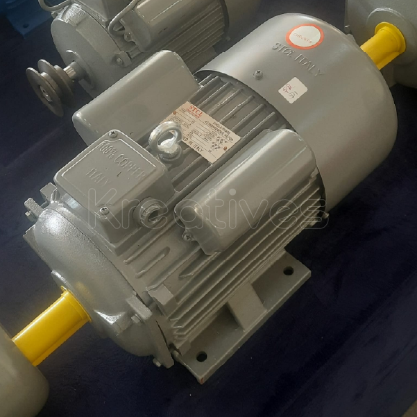 STCL Italy 7.5HP High Speed Single Phase Motor - Sokokubwa